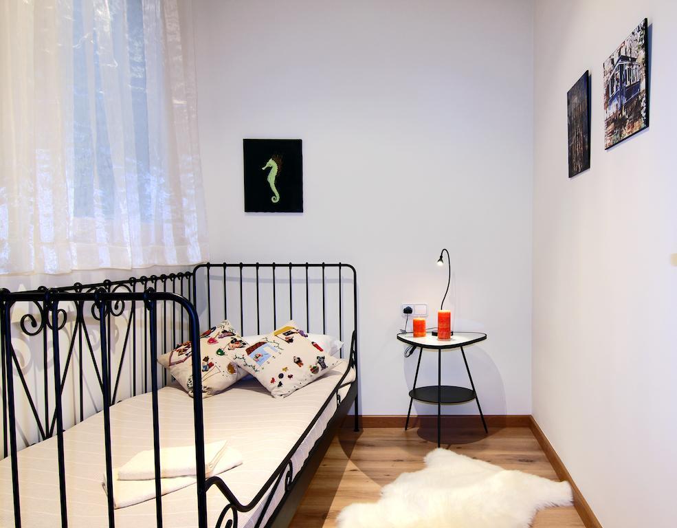 Classbedroom Gaudi Barcelone
